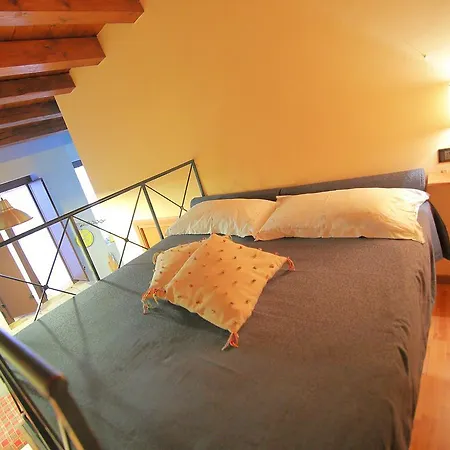 Bed & Breakfast Le Casette Di Lu 2*