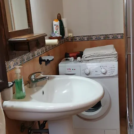 Le Casette Di Lu 2*