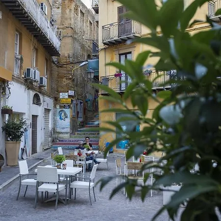 Bed & Breakfast Le Casette Di Lu 2*
