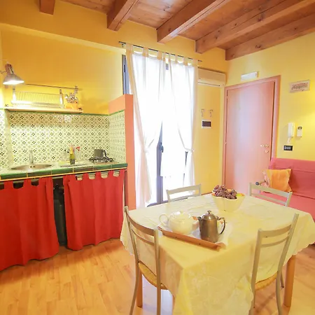Bed & Breakfast Le Casette Di Lu