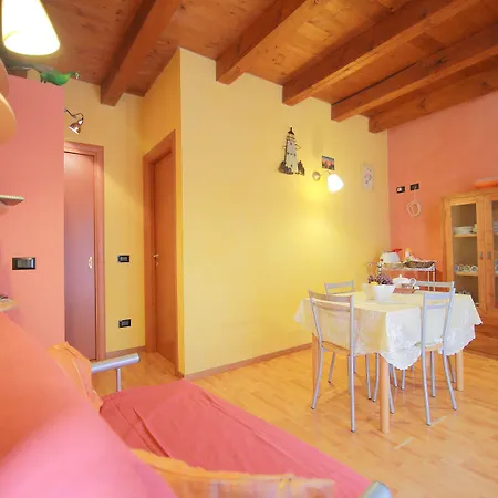 B&B Le Casette Di Lu 4*